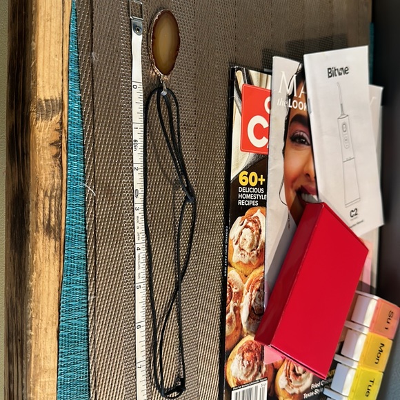 Crystal necklace ( Tiger’s eye) - Picture 4 of 4